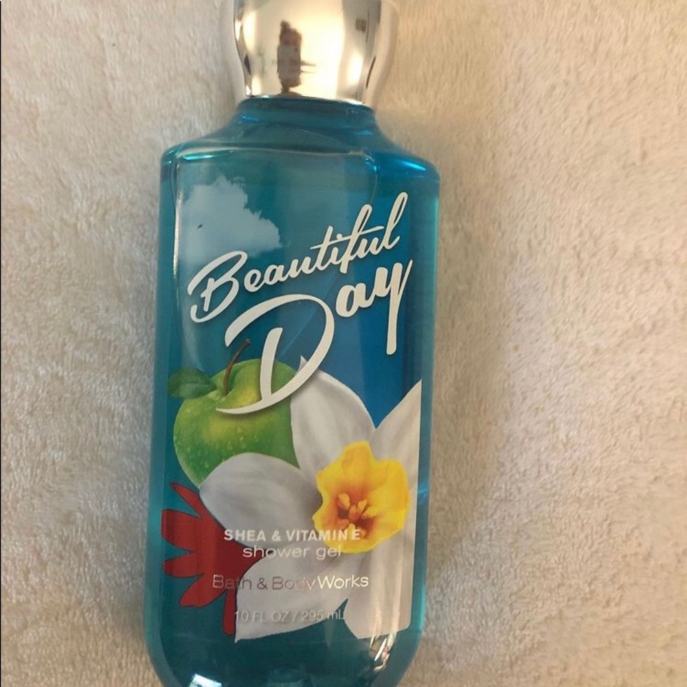 beautiful day body wash